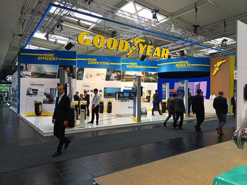 goodyear-stand (1)