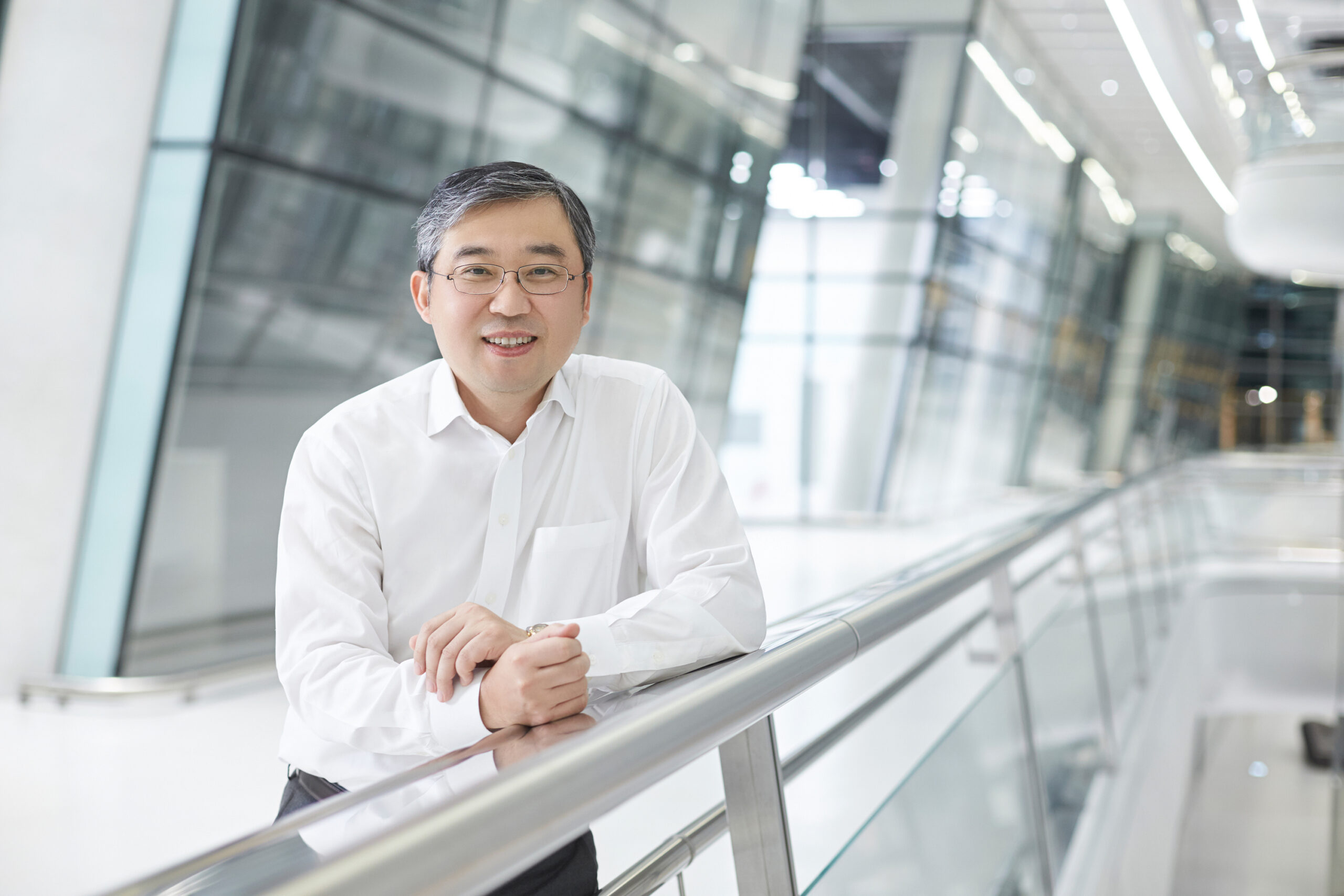 Han-Jun Kim President COO Hankook