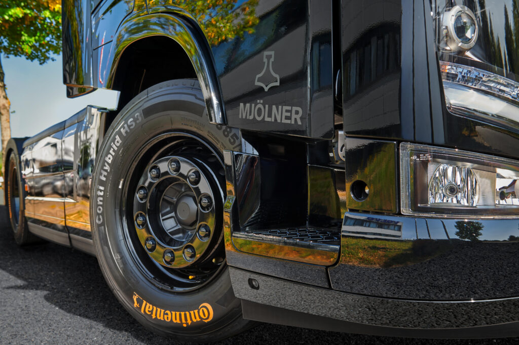 Continental Volvo FH Truck IAA