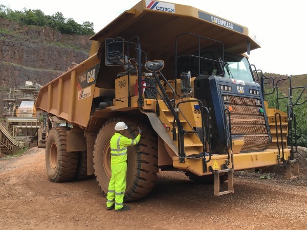 CEMEX UK Vacu-Lug