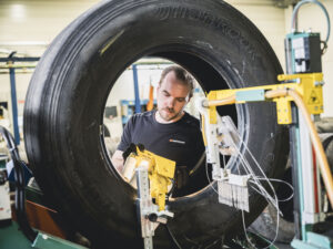 Hankook Alphatread